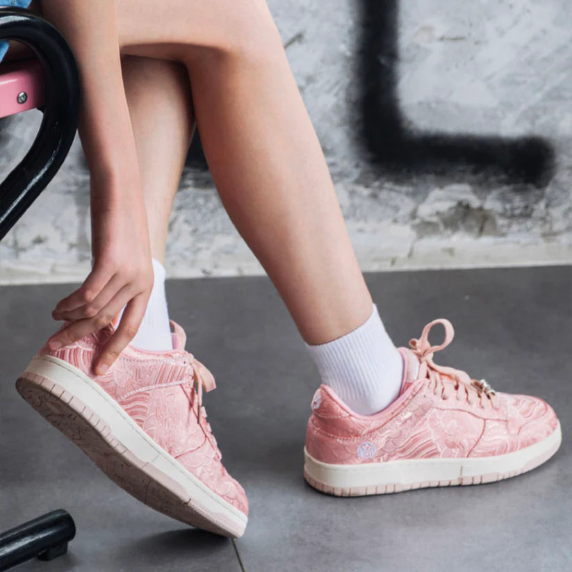 Nihonga inspired Silk Sneakers - Pink